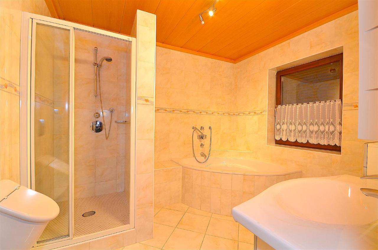 צל-אם-זי Chalet Lake View - Pinzgau Holidays מראה חיצוני תמונה